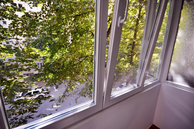 Titan Parc Garsoniera Moderna 33mp Bloc reabilitat Balcon Etaj 2