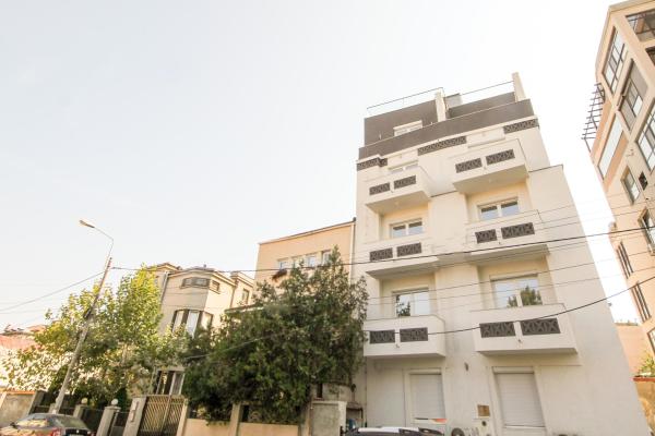 Unirii - Rond George Cosbuc -2 camere 2020 -nou- cu parcare