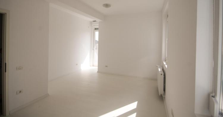 Unirii Rond George Cosbuc - Penthouse 4 cam - 2020 -Terasa 50 mp