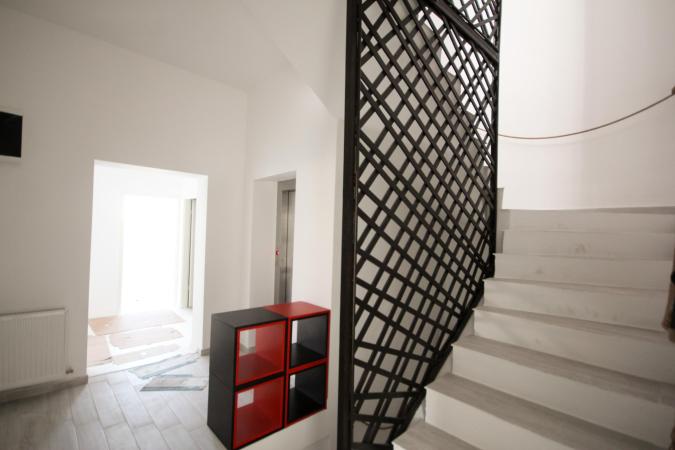 Unirii Rond George Cosbuc - Penthouse 4 cam - 2020 -Terasa 50 mp