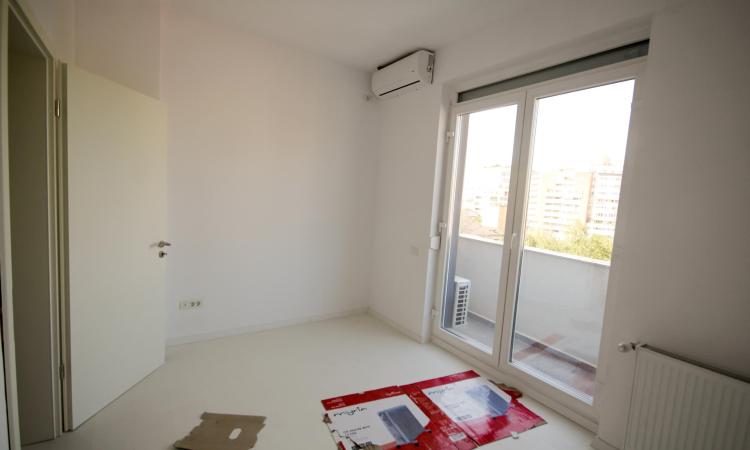 Unirii Rond George Cosbuc - Penthouse 4 cam - 2020 -Terasa 50 mp