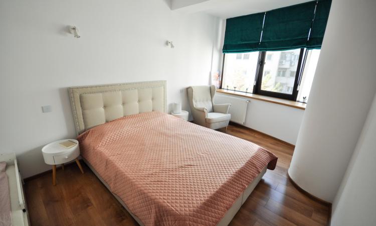 Piata Unirii metrou Apartament 2 camere Bloc 2006