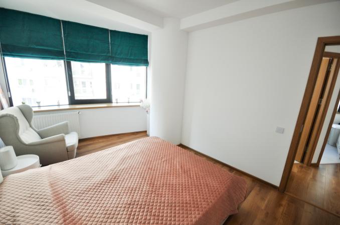 Piata Unirii metrou  Apartament 2 camere Bloc 2006