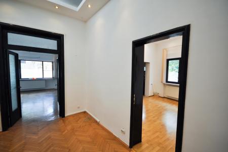 Unirii Tribunal Spatiu birouri in Vila Parter 3 camere