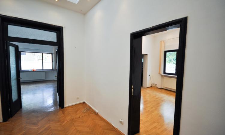Unirii Tribunal Spatiu birouri in Vila Parter 3 camere