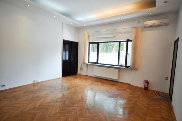 Unirii Tribunal Spatiu birouri in Vila Parter 3 camere