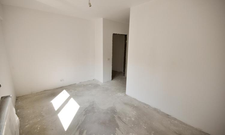 Calea Calarasilor Delea Muncii Apart 3 camere Curte 100mp Comision 0