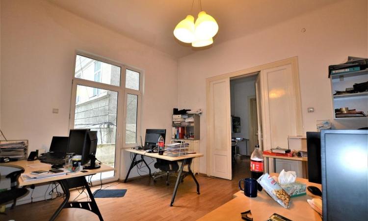 Apartment 3 Rooms Romana