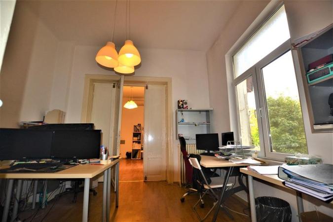 Apartment 3 Rooms Romana