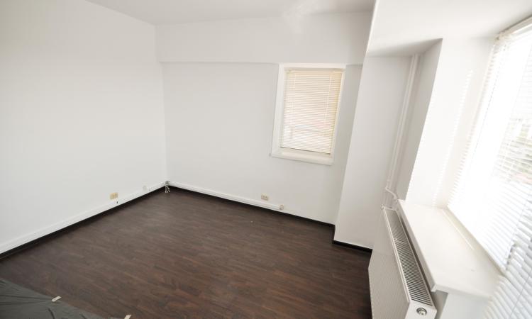 Bulevardul Unirii Rond Alba Iulia Spatiu birouri 5 camere Decomandat
