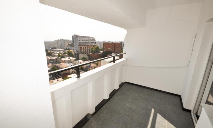 Bulevardul Unirii Rond Alba Iulia Spatiu birouri 5 camere Decomandat