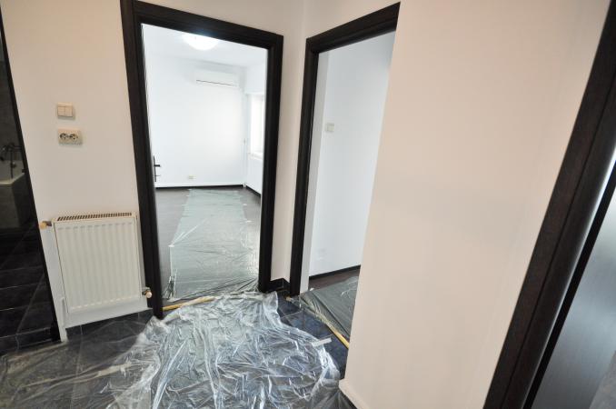 Bulevardul Unirii Rond Alba Iulia Spatiu birouri 5 camere Decomandat