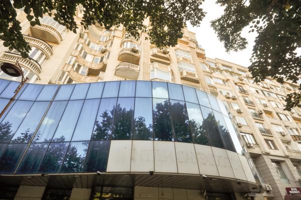 Bulevardul Unirii Rond Alba Iulia Spatiu birouri 5 camere Decomandat