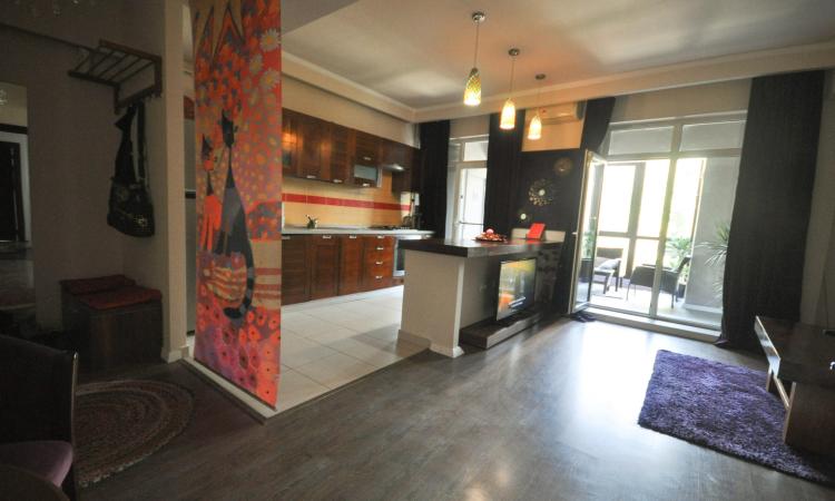 Bd Unirii Apartament 2 camere Decomandat Bloc 2007 Terasa