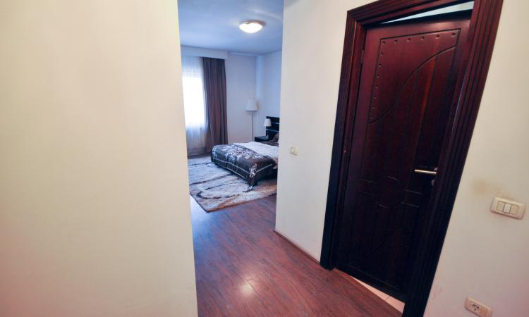 Bd Unirii Apartament 2 camere Decomandat Bloc 2007 Terasa