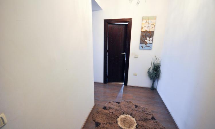 Bd Unirii Apartament 2 camere Decomandat Bloc 2007 Terasa