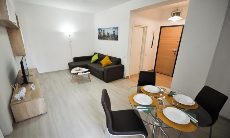 Piata Unirii Apartament 2 camere Bloc Nou Centrala Parcare