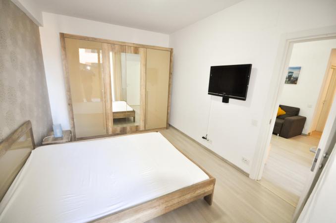 Piata Unirii Apartament 2 camere Bloc Nou Centrala Parcare