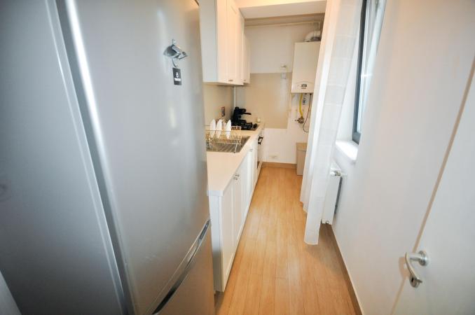 Piata Unirii Apartament 2 camere Bloc Nou Centrala Parcare
