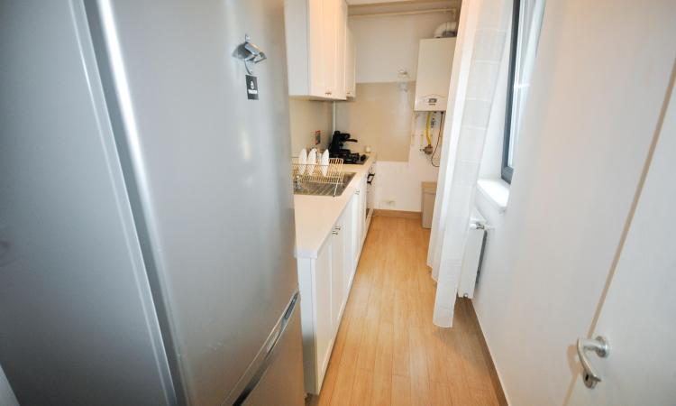 Piata Unirii Apartament 2 camere Bloc Nou Centrala Parcare