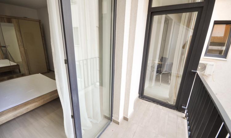 Piata Unirii Apartament 2 camere Bloc Nou Centrala Parcare
