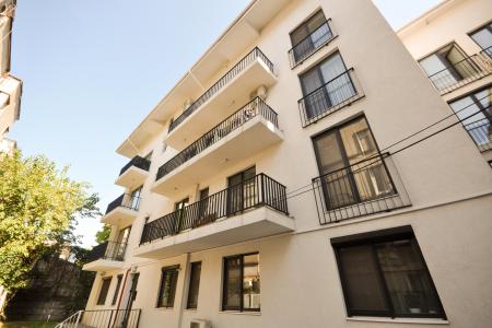Piata Unirii Apartament 2 camere Bloc Nou Centrala Parcare
