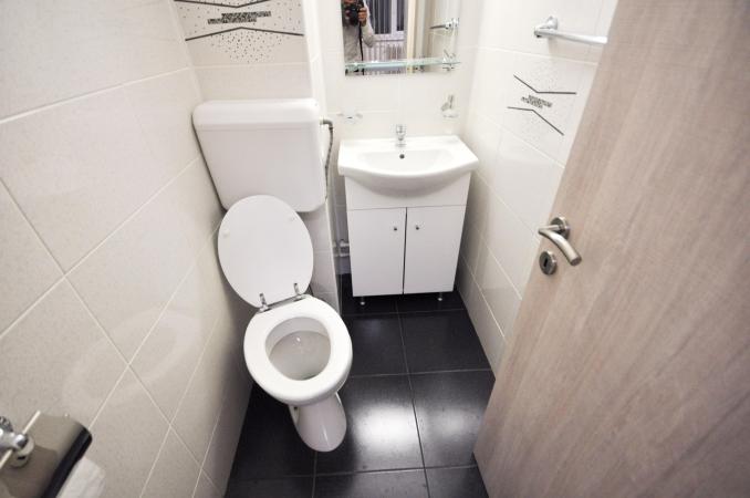 Bulevardul Unirii metrou Apartament Decomandat 3 camere