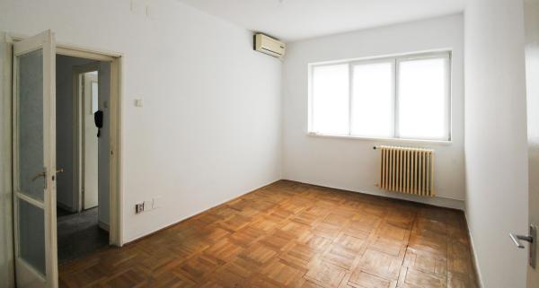Apartament 2 camere Vatra Luminoasa