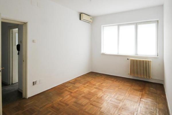Apartament 2 camere Vatra Luminoasa