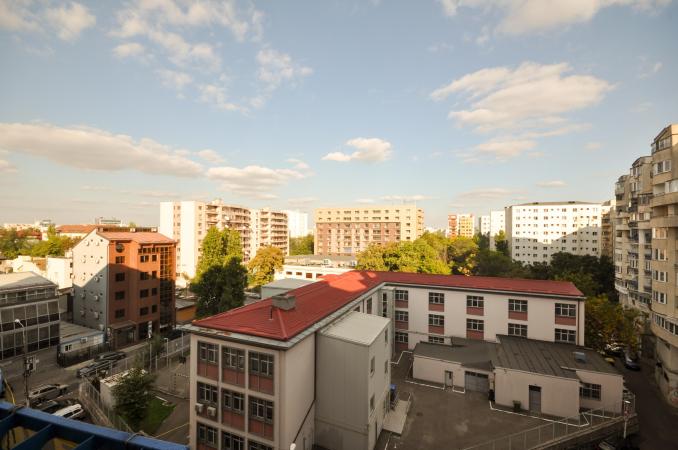 Bd Unirii Rond Alba Iulia Nerva Apar Decomandat 2 camere