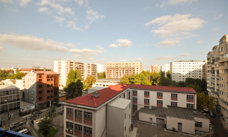Bd Unirii Rond Alba Iulia Nerva Apar Decomandat 2 camere