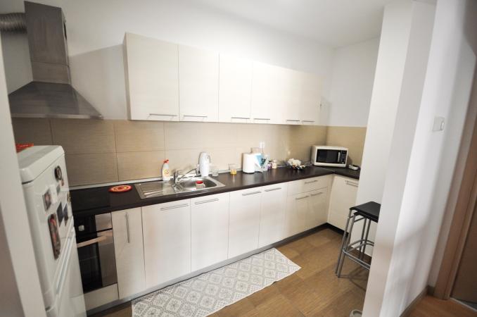 Decebal Calarasilor Delea Ap 2 cam Bloc Nou Parcare Balcon 17m