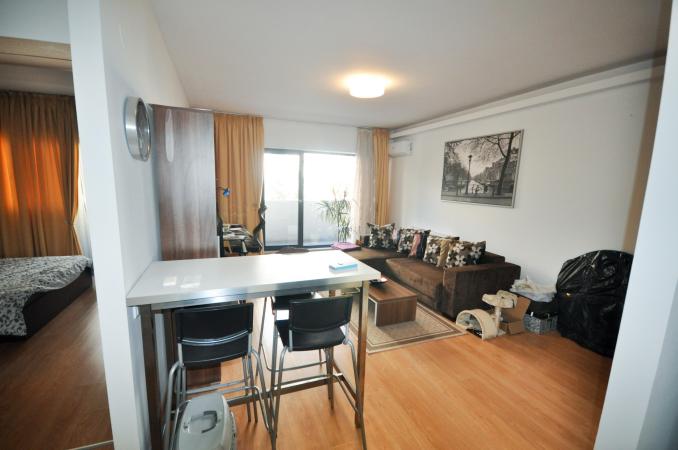 Decebal Calarasilor Delea Ap 2 cam Bloc Nou Parcare Balcon 17m