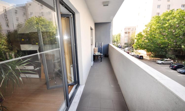 Decebal Calarasilor Delea Ap 2 cam Bloc Nou Parcare Balcon 17m