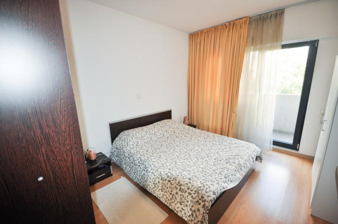 Decebal Calarasilor Delea Ap 2 cam Bloc Nou Parcare Balcon 17m