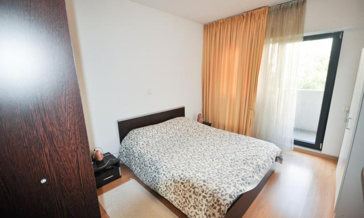 Decebal Calarasilor Delea Ap 2 cam Bloc Nou Parcare Balcon 17m