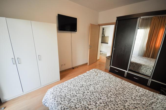 Decebal Calarasilor Delea Ap 2 cam Bloc Nou Parcare Balcon 17m
