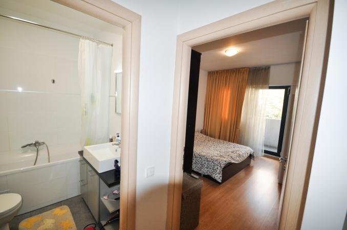 Decebal Calarasilor Delea Ap 2 cam Bloc Nou Parcare Balcon 17m