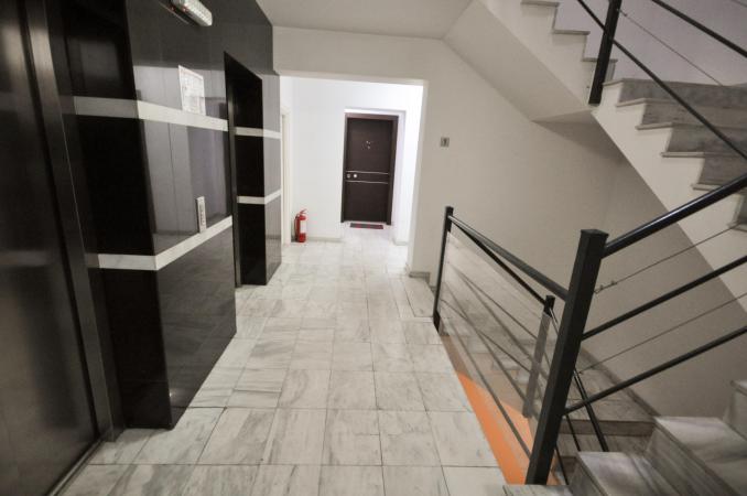 Decebal Calarasilor Delea Ap 2 cam Bloc Nou Parcare Balcon 17m