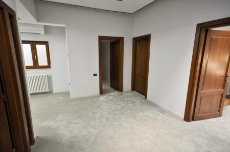 Bd Unirii Rond Alba Iulia Spatiu birouri 3 cam Decom In Vila
