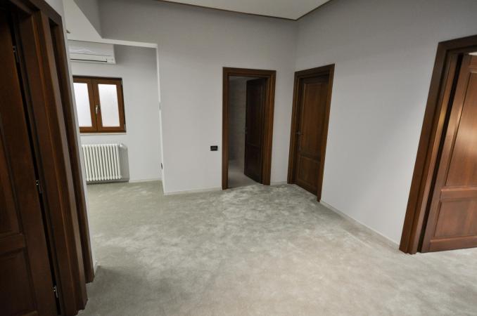 Bd Unirii Rond Alba Iulia Spatiu birouri 3 cam Decom In Vila