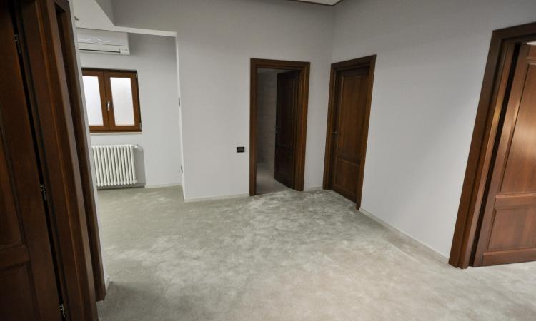 Bd Unirii Rond Alba Iulia Spatiu birouri 3 cam Decom In Vila