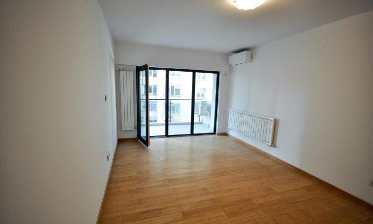 Nerva Traian Timpuri Noi Spatiu birouri 3 camere Decom Bloc NOU