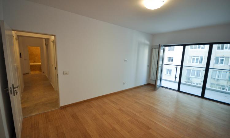 Nerva Traian Timpuri Noi Spatiu birouri 3 camere Decom Bloc NOU