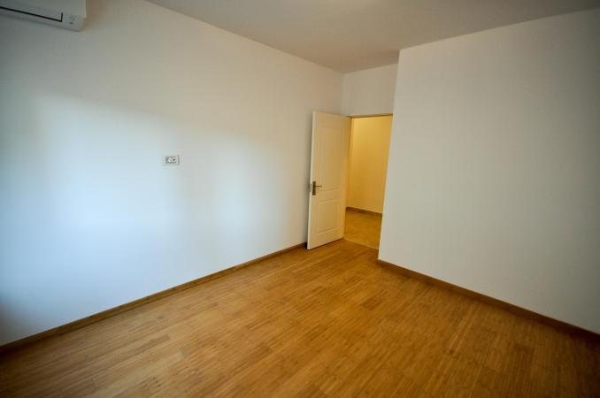 Nerva Traian Timpuri Noi Spatiu birouri 3 camere Decom Bloc NOU
