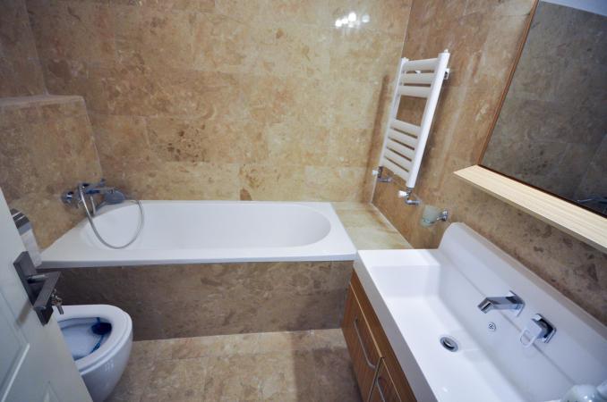 Nerva Traian Timpuri Noi Spatiu birouri 3 camere Decom Bloc NOU