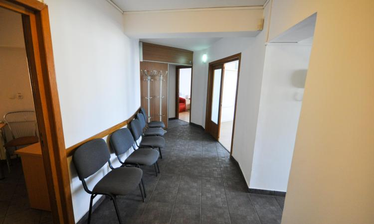 Bd Unirii Zepter Rond Alba Iulia Spatiu birouri 3 cam Decomandat
