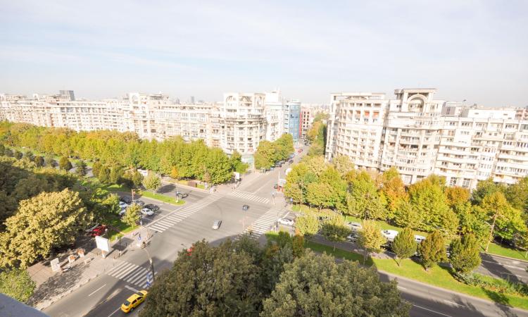 Bd Unirii Zepter Rond Alba Iulia Spatiu birouri 3 cam Decomandat
