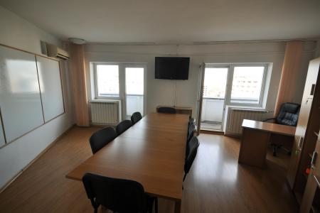 Bd Unirii Zepter Rond Alba Iulia Spatiu birouri 3 cam Decomandat