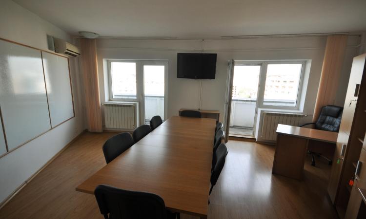 Bd Unirii Zepter Rond Alba Iulia Spatiu birouri 3 cam Decomandat